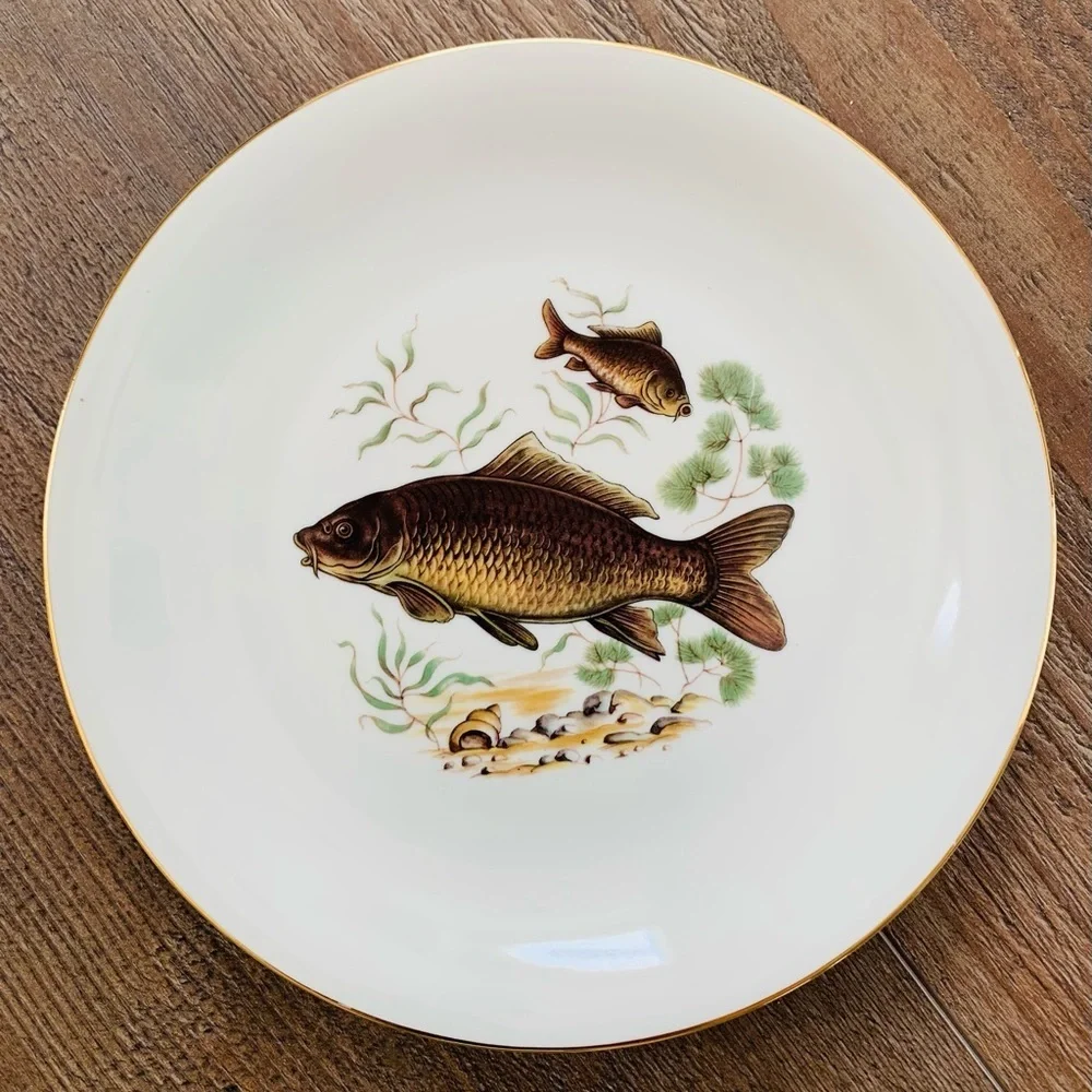 Johann Seltmann Vihenstrab porcelain plates from Germany